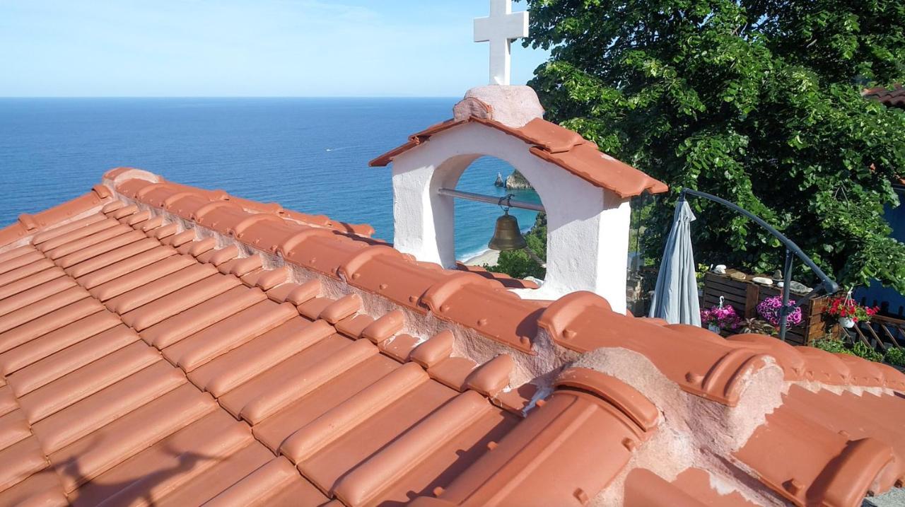 Villa Balcony On The Rocks Agioi Saranta Esterno foto