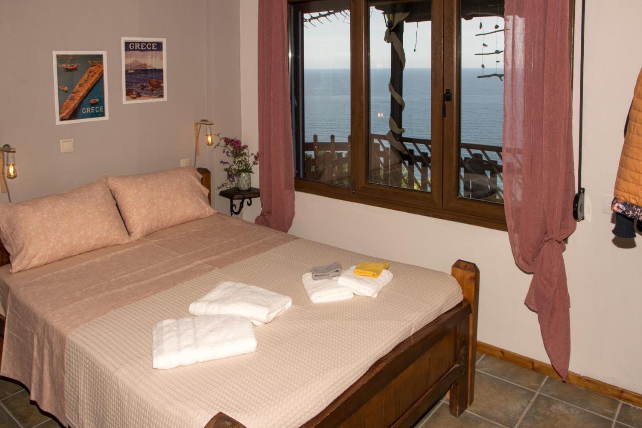 Villa Balcony On The Rocks Agioi Saranta Esterno foto